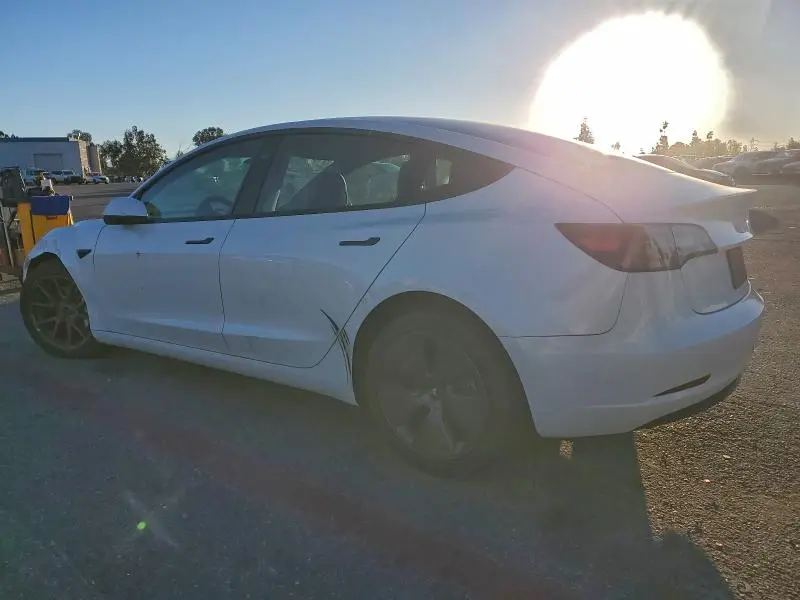 2021 TESLA MODEL 3   