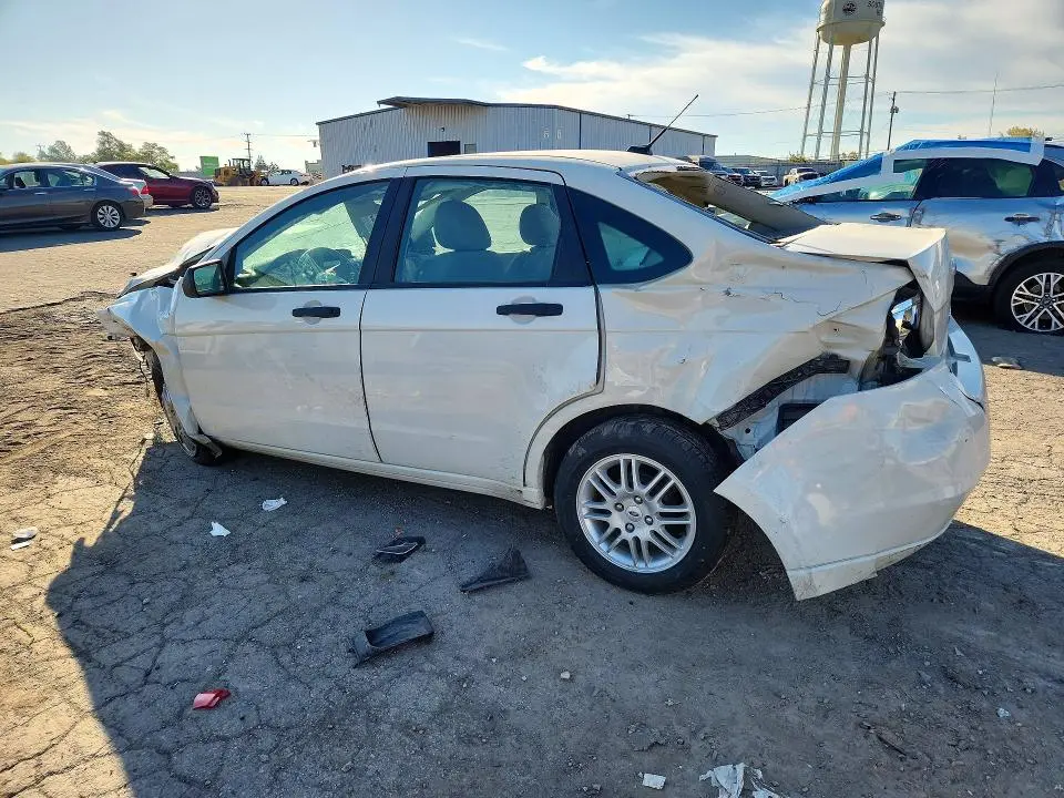 2011 FORD FOCUS SE  