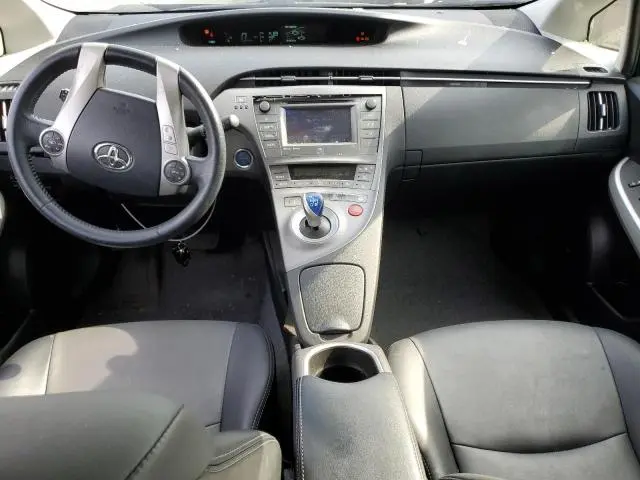 2015 TOYOTA PRIUS   