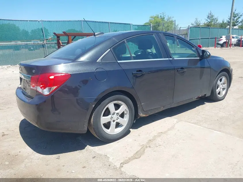 2015 CHEVROLET CRUZE 1LT AUTO