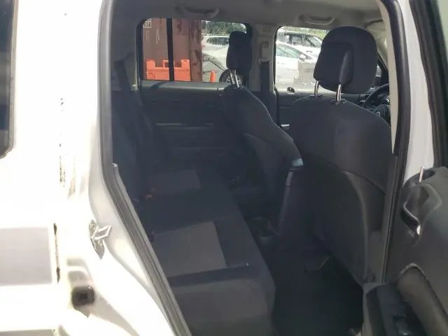 2012 JEEP PATRIOT SPORT  