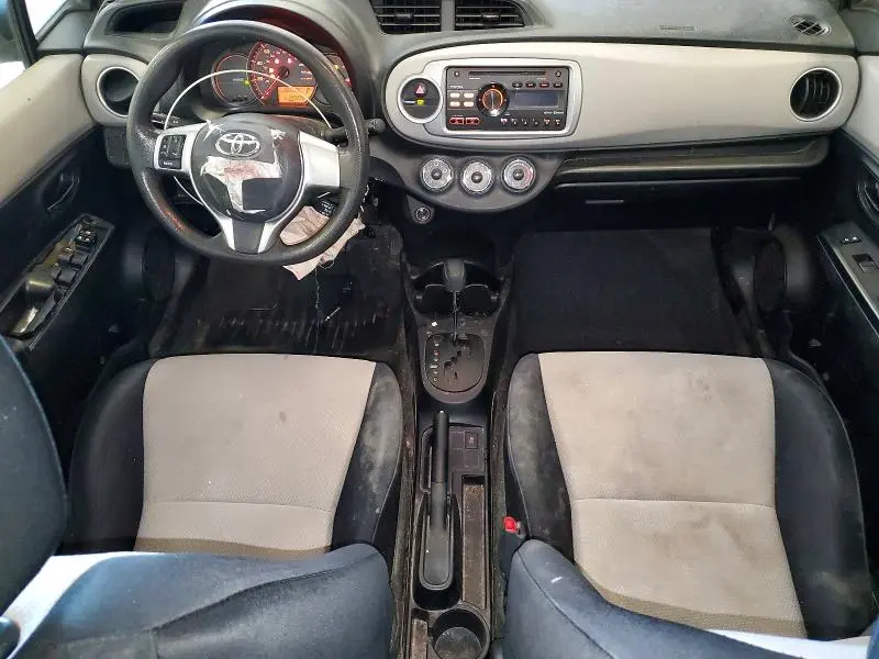 2012 TOYOTA YARIS 5-DOOR LE  