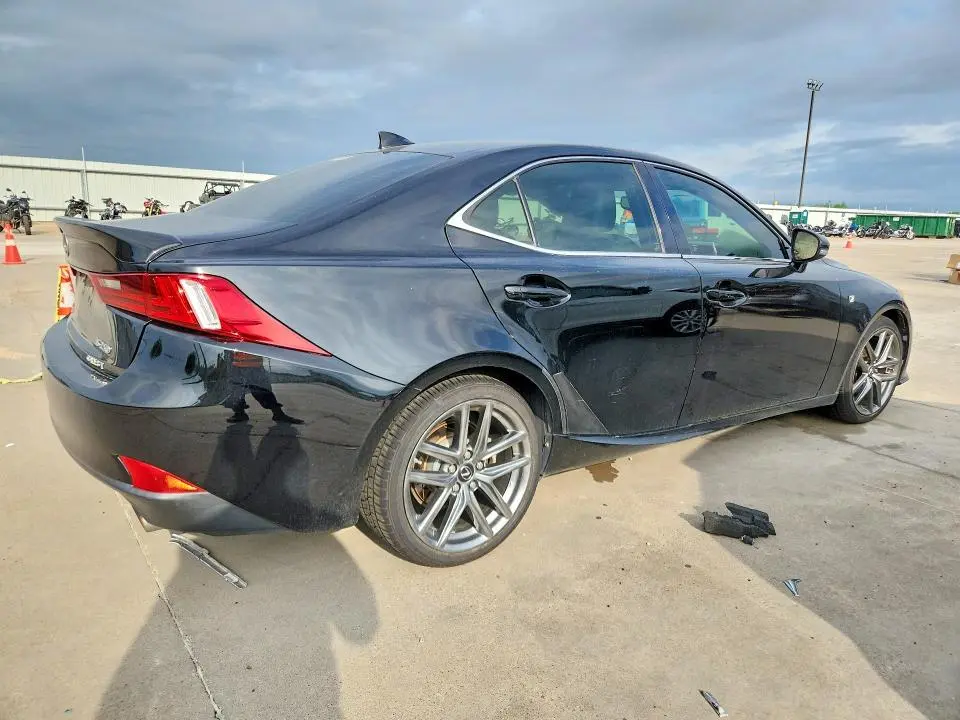 2015 LEXUS IS 250  