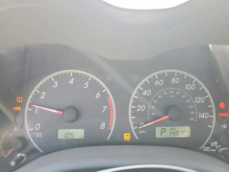2010 TOYOTA COROLLA LE  