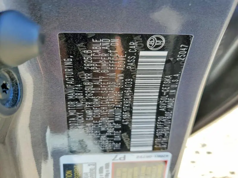 2014 TOYOTA CAMRY SE  