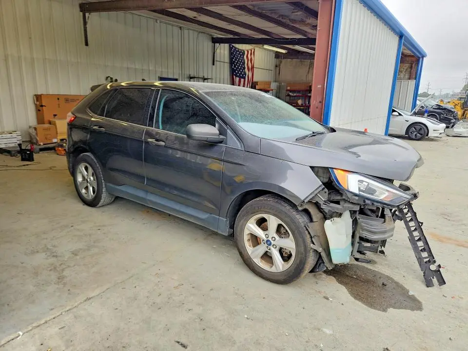 2020 FORD EDGE SE  