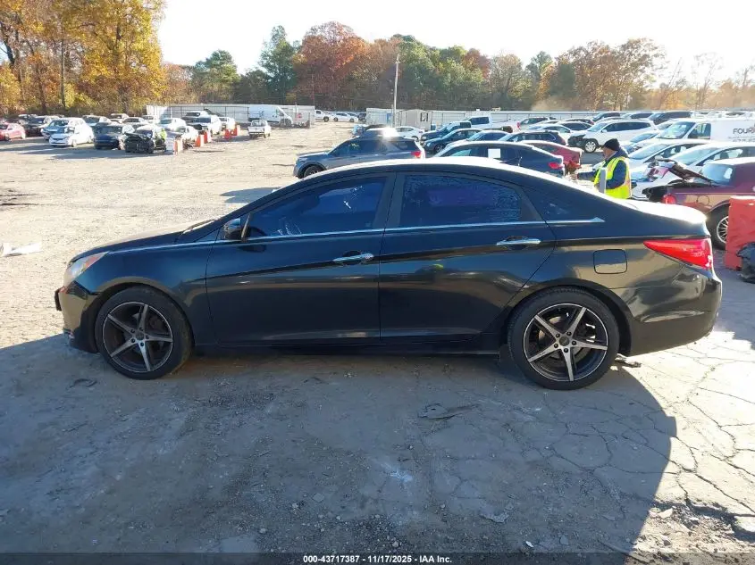 2011 HYUNDAI SONATA SE