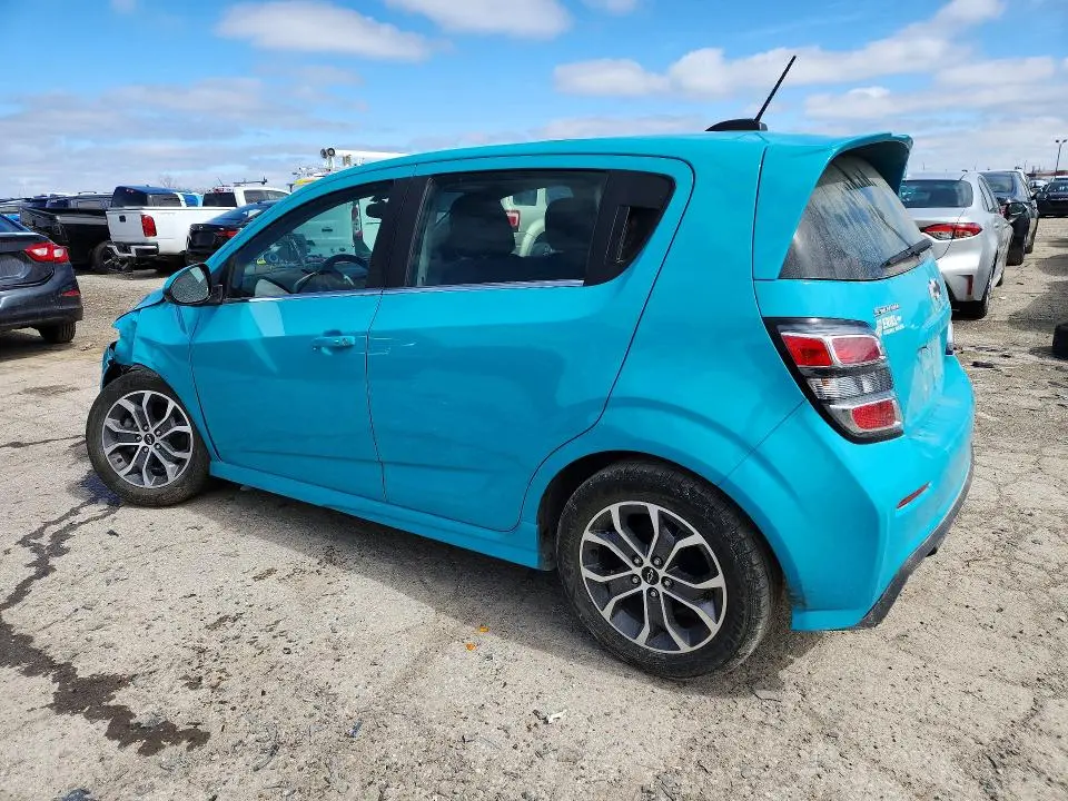 2020 CHEVROLET SONIC LT  