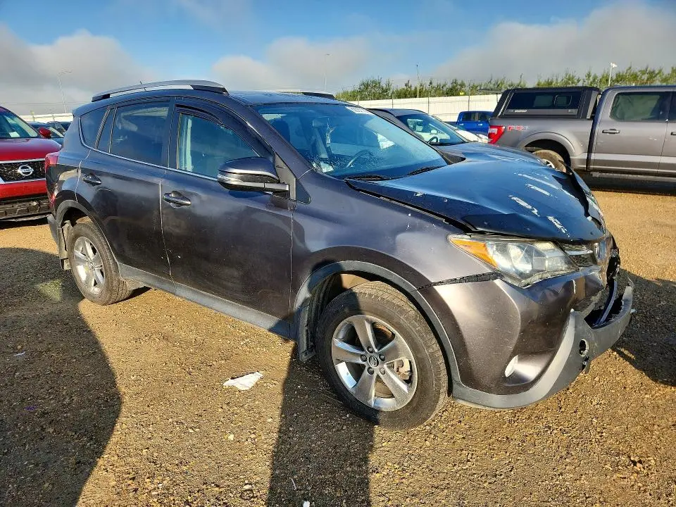 2015 TOYOTA RAV4 XLE  