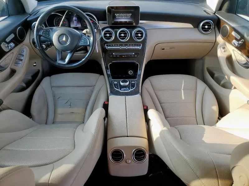 2019 MERCEDES-BENZ GLC 300  