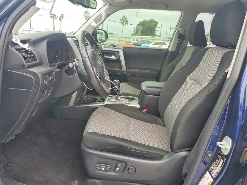 2020 TOYOTA 4RUNNER SR5  