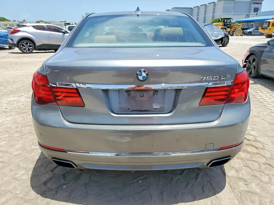 2013 BMW 750 LI  