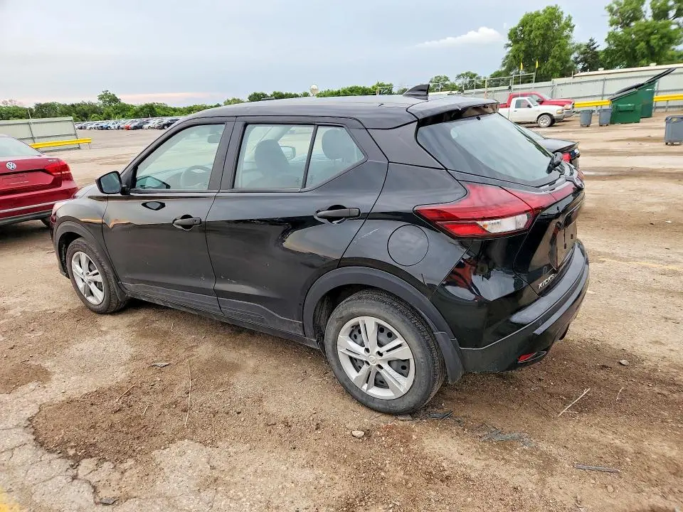 2023 NISSAN KICKS S  