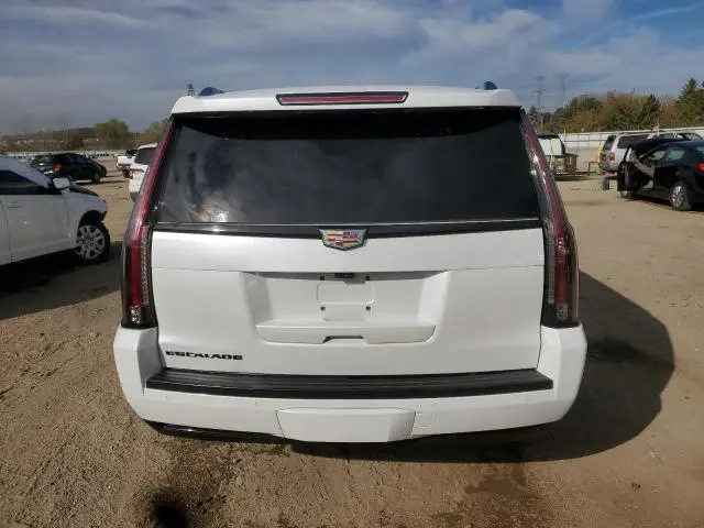 2019 CADILLAC ESCALADE ESV LUXURY  