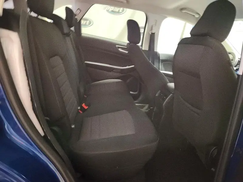 2021 FORD EDGE SE  