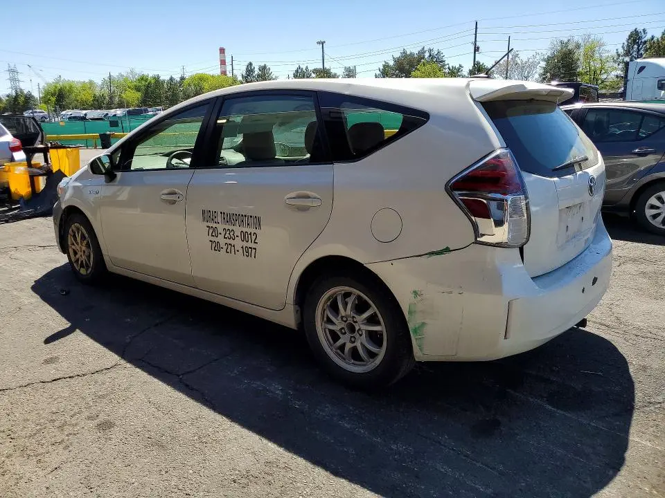 2015 TOYOTA PRIUS V THREE  