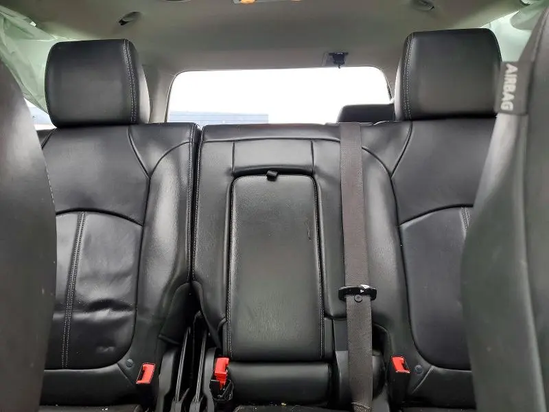 2013 GMC ACADIA SLT-1  