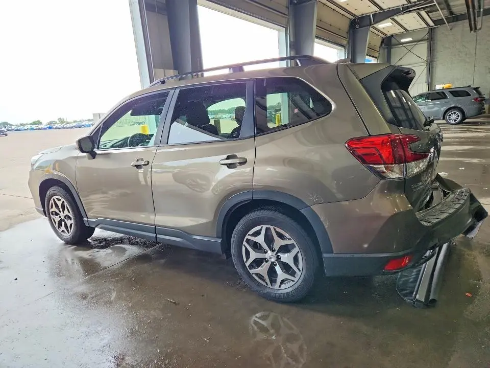 2019 SUBARU FORESTER PREMIUM  
