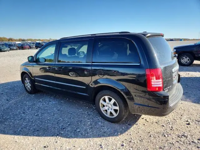 2010 CHRYSLER TOWN & COUNTRY TOURING  