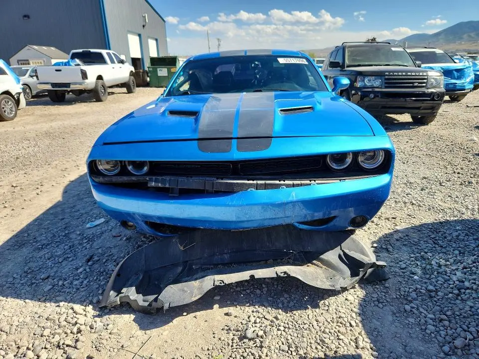 2016 DODGE CHALLENGER SXT  