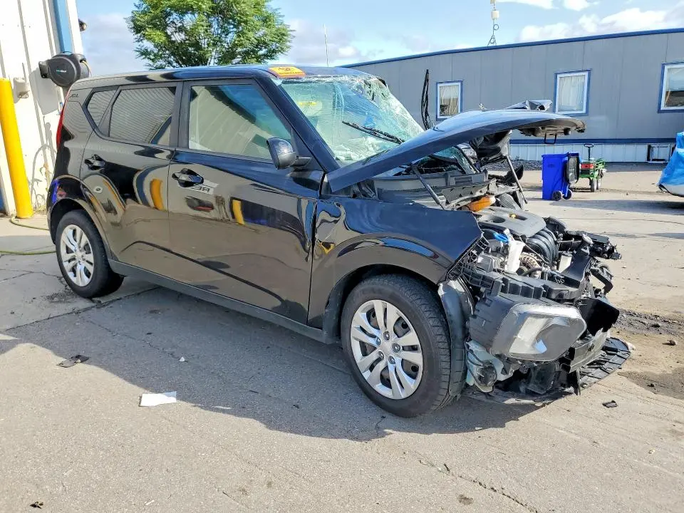 2021 KIA SOUL LX  