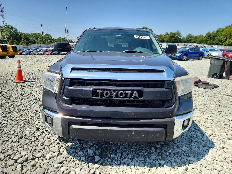 2015 TOYOTA TUNDRA SR5  