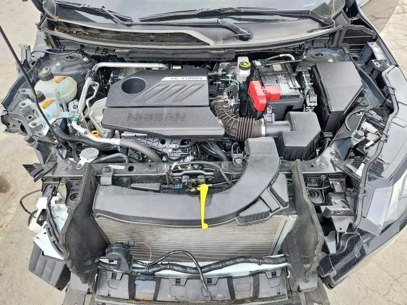 2025 NISSAN ROGUE SL  
