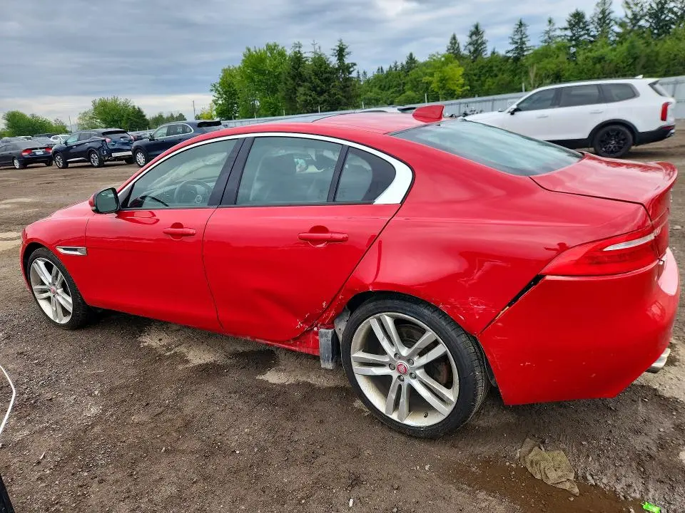 2018 JAGUAR XE PREMIUM  