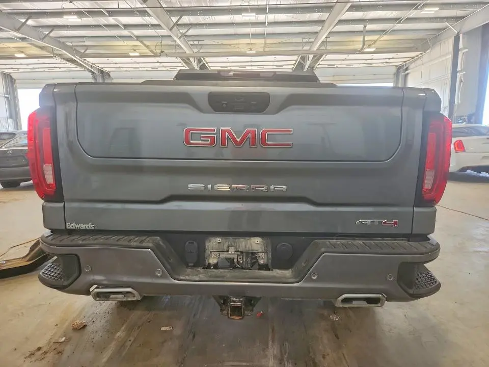 2020 GMC SIERRA K1500 AT4  