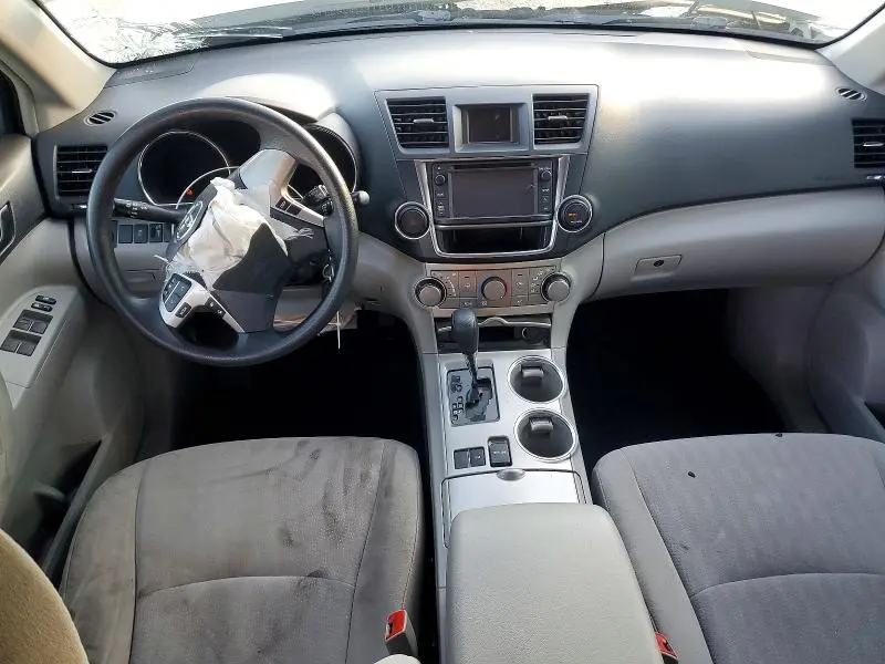 2013 TOYOTA HIGHLANDER BASE  