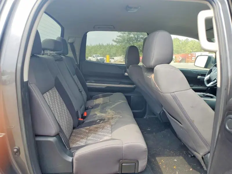 2021 TOYOTA TUNDRA CREWMAX SR5  