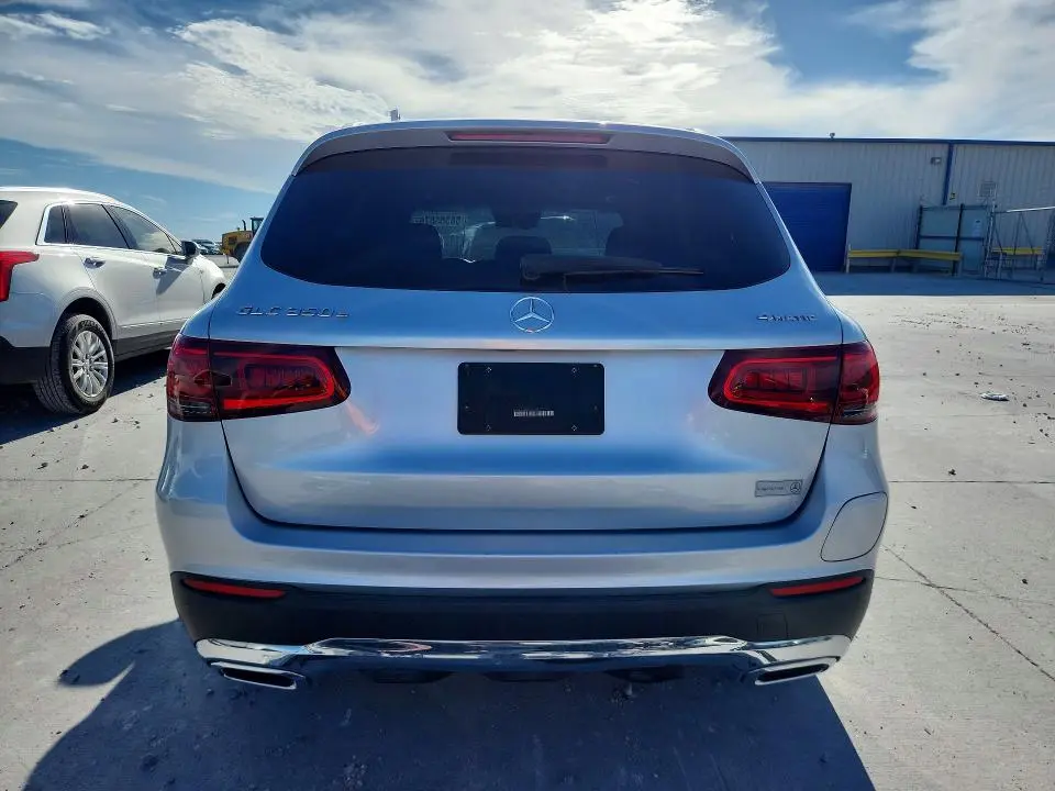 2020 MERCEDES-BENZ GLC 350E  