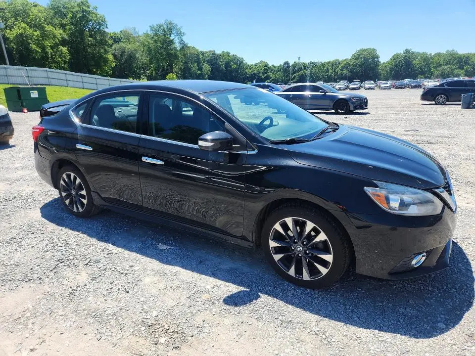 2016 NISSAN SENTRA SR  