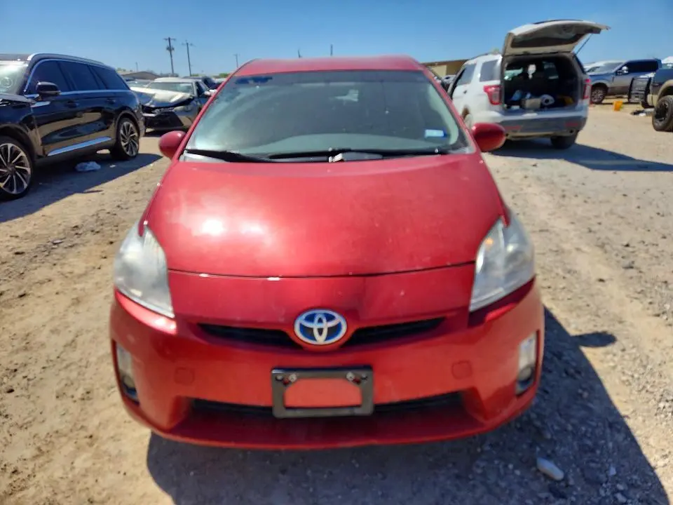 2011 TOYOTA PRIUS THREE  