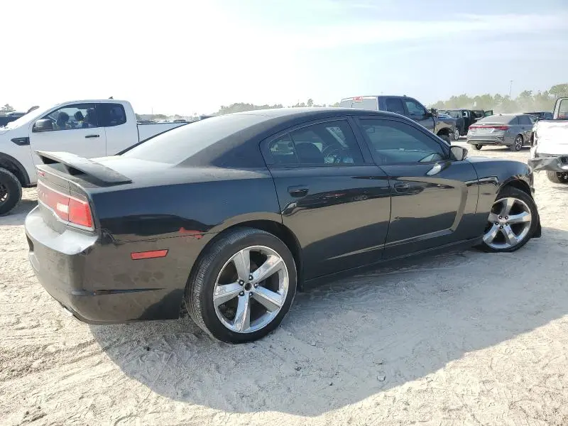 2013 DODGE CHARGER SE  