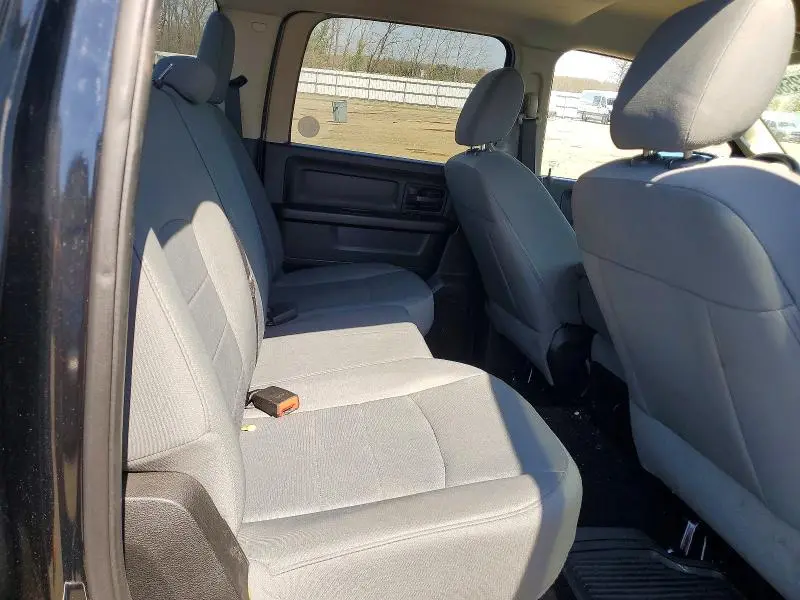 2014 RAM 1500 ST  