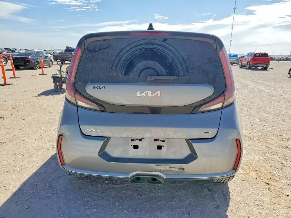 2023 KIA SOUL GT LINE  