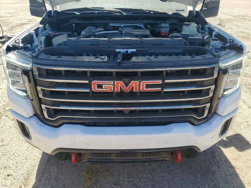 2023 GMC SIERRA K2500 AT4  