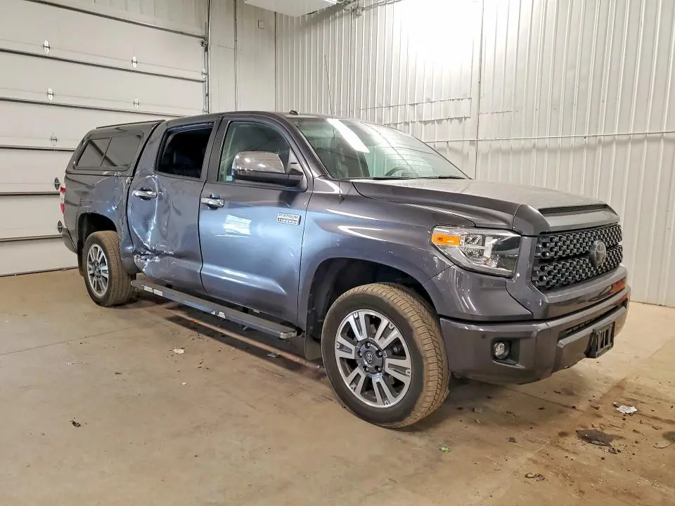 2019 TOYOTA TUNDRA PLATINUM  