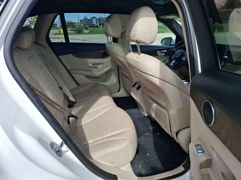 2019 MERCEDES-BENZ GLC 300 4MATIC  