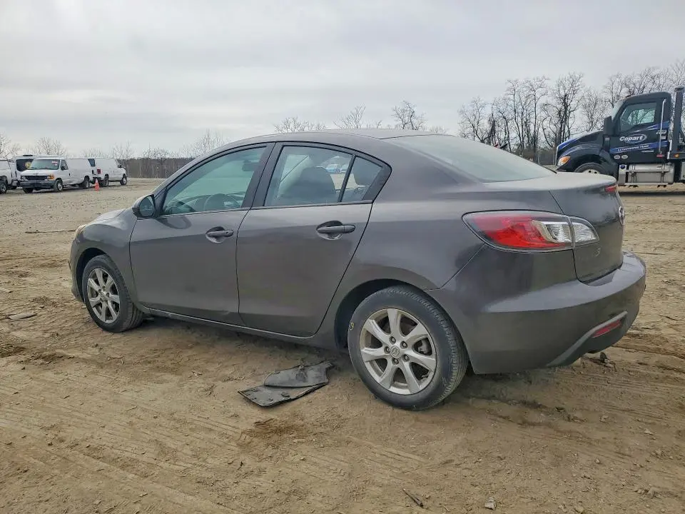 2010 MAZDA 3 I  