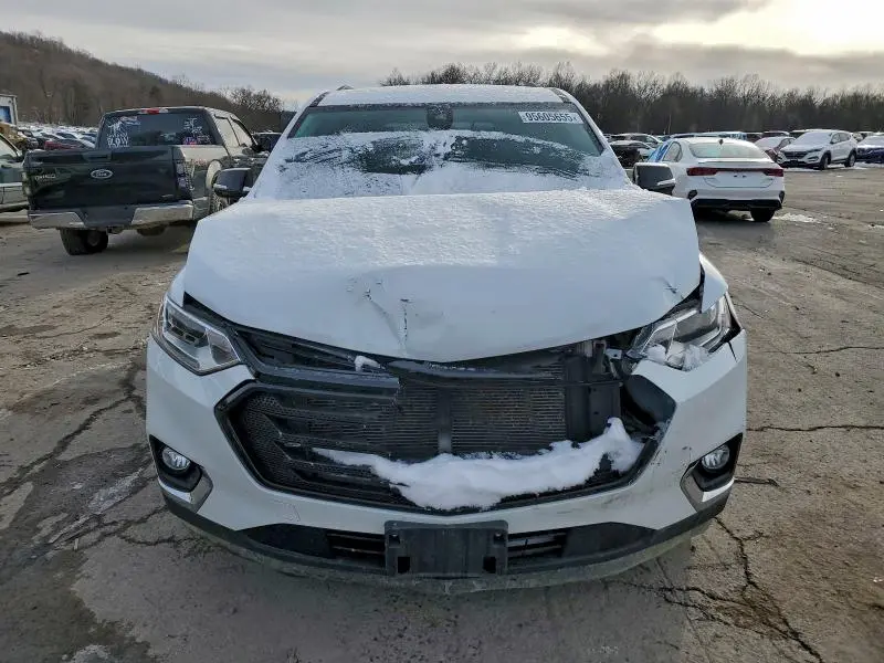 2020 CHEVROLET TRAVERSE LT  