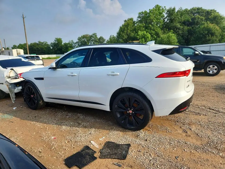 2019 JAGUAR F-PACE S  