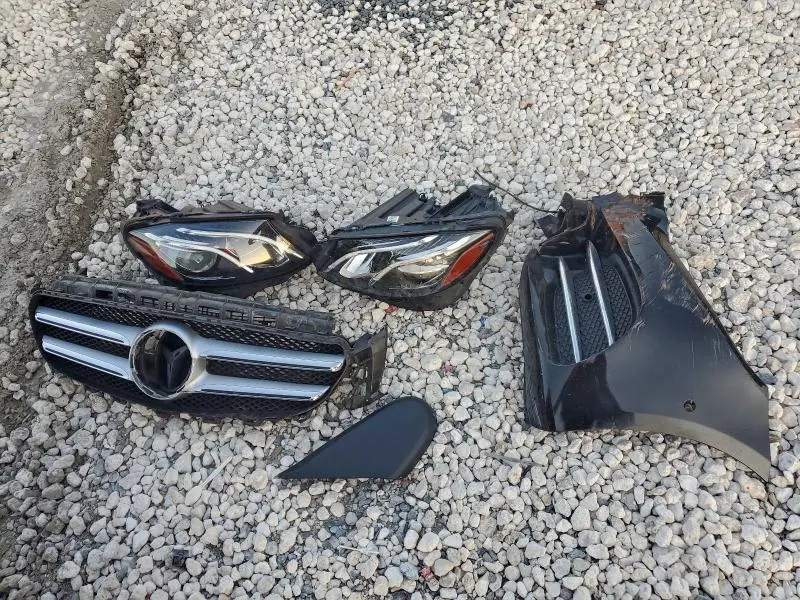 2017 MERCEDES-BENZ E 300 4MATIC  