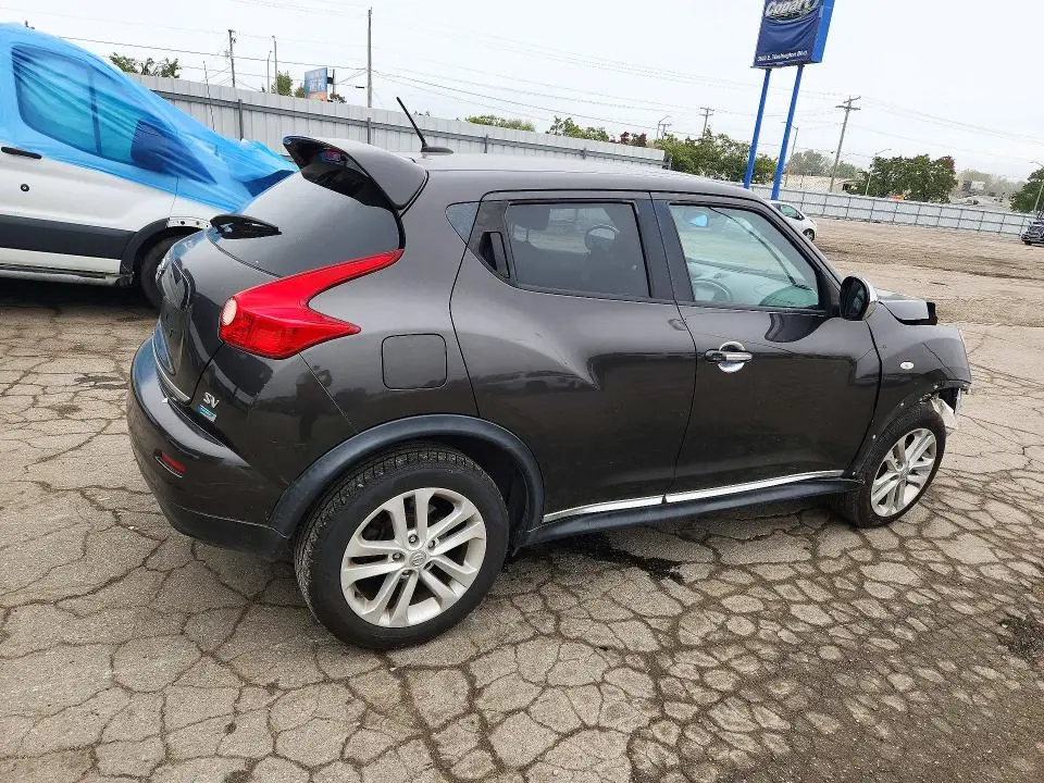 2013 NISSAN JUKE S  