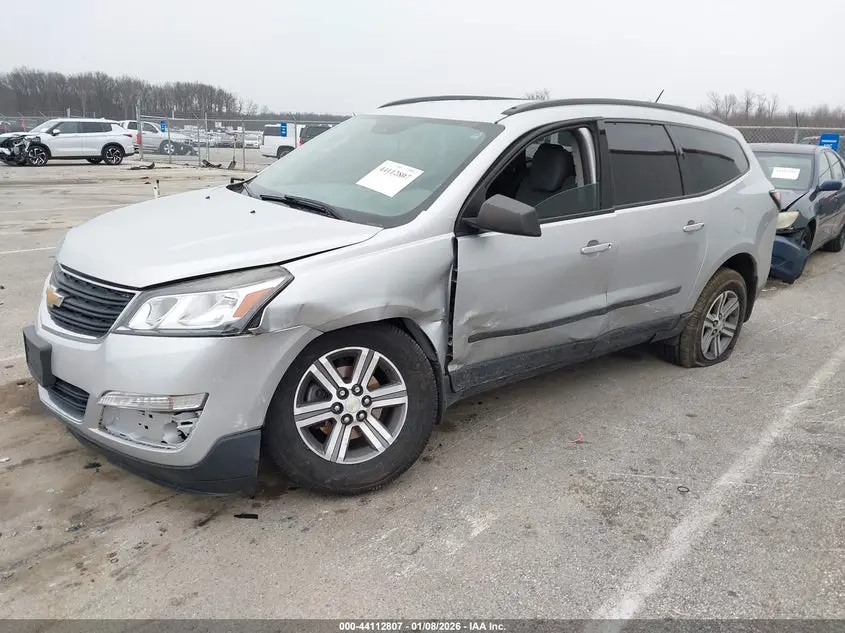 2017 CHEVROLET TRAVERSE LS