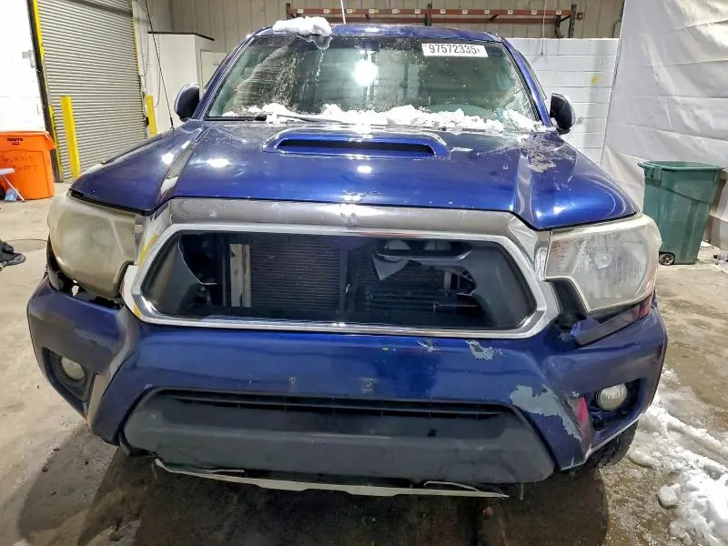 2015 TOYOTA TACOMA V6  