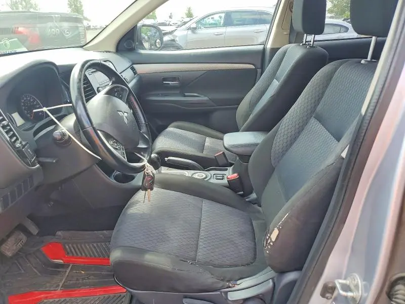 2014 MITSUBISHI OUTLANDER ES  