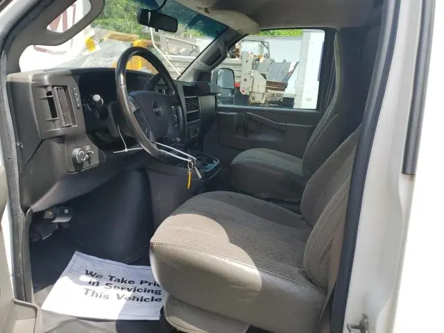 2021 GMC SAVANA G2500  