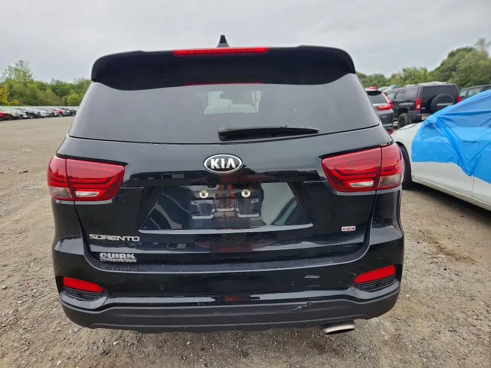 2019 KIA SORENTO LX  